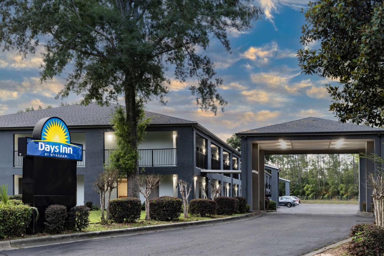 Days By Wyndham Pensacola I-10 Motel 2*