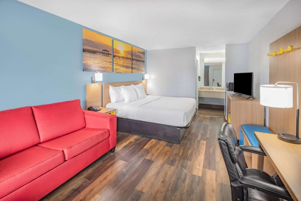 Motel Days By Wyndham Pensacola I-10